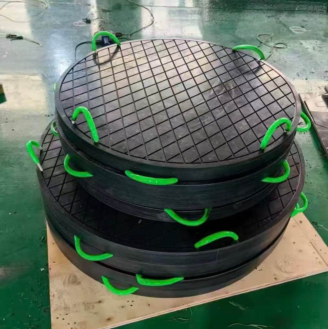 LEG PADS (3).jpg LEG PADS (3).jpg