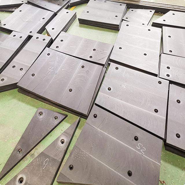 How to Choose the Right UHMWPE Liner for Industrial Equipment